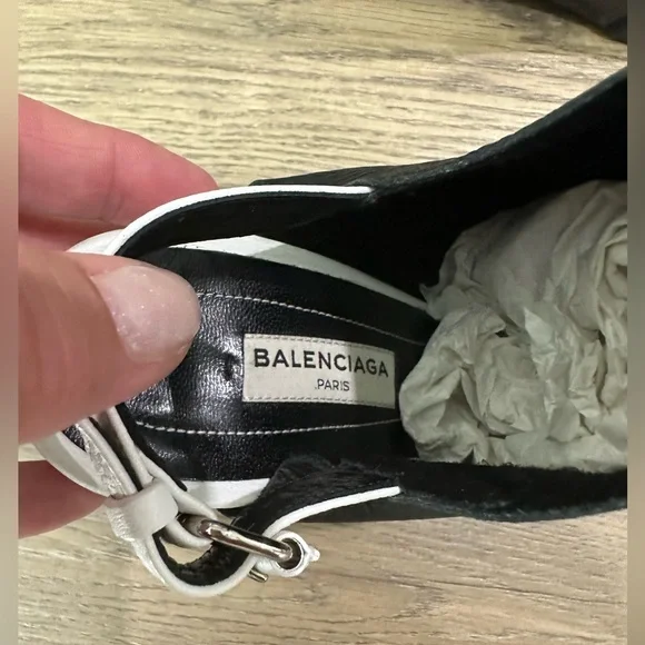 Balenciaga womens size 38.5 Leather Glove wedge sandals